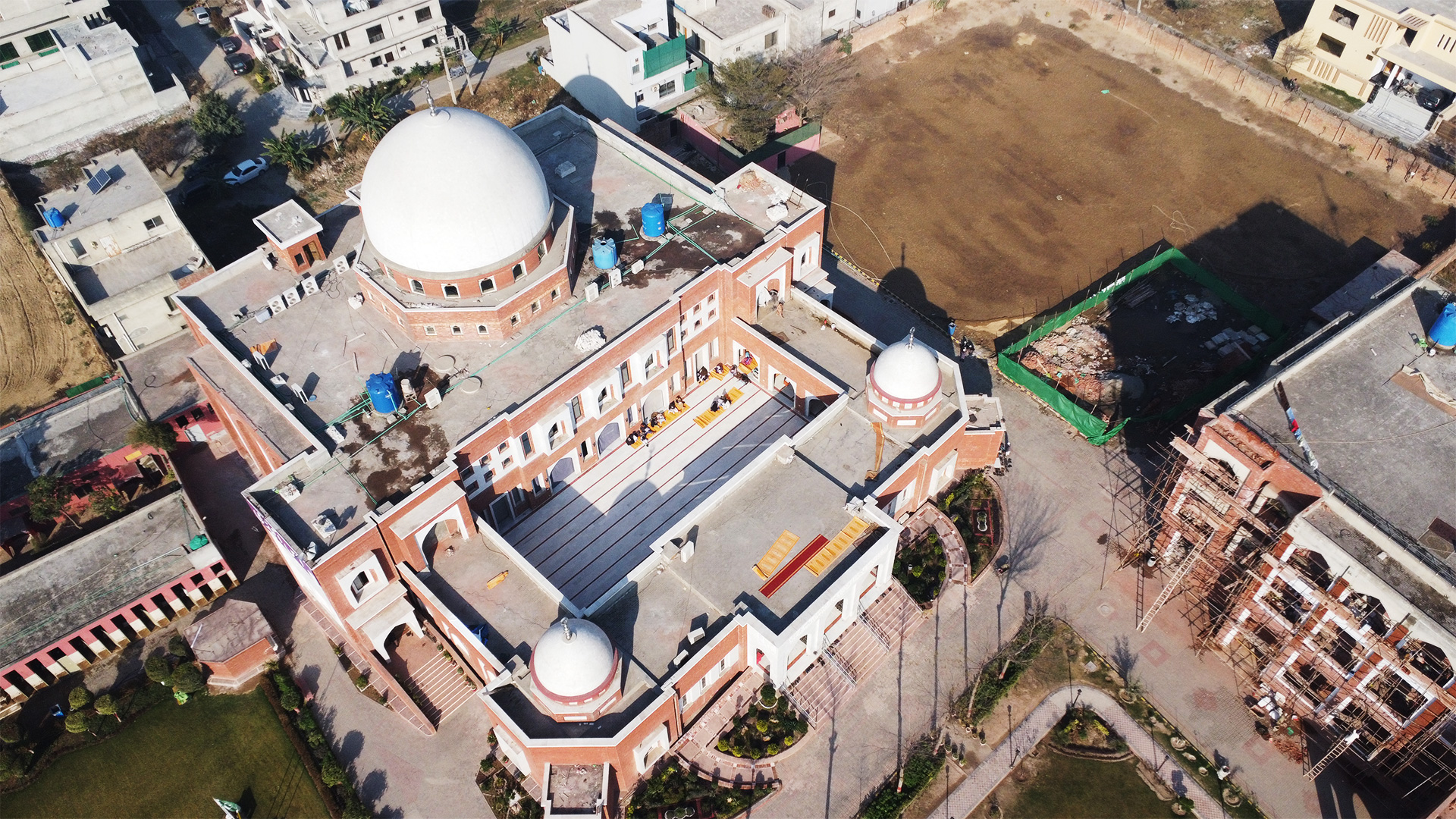 Construction-1920x1080-01